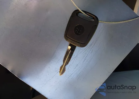 2008 Ford Focus S z USA, uszkodzony, nr VIN 1FAHP34N08W170699